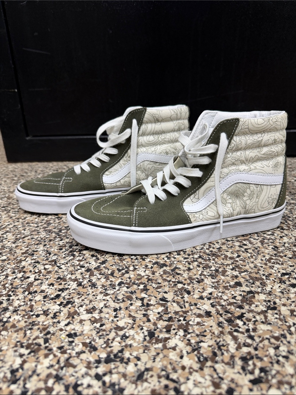 Vans Sk8-Hi High-Top Sneakers in Olive and Cream Floral